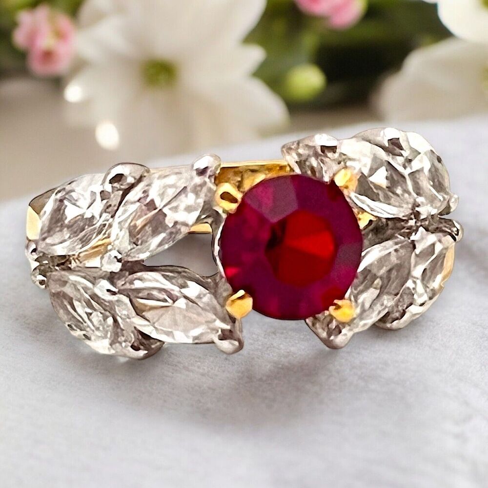 Vintage 1980s Ring Size 7 Ruby Red Austrian Crystal Marquise Gold Plated - 14M